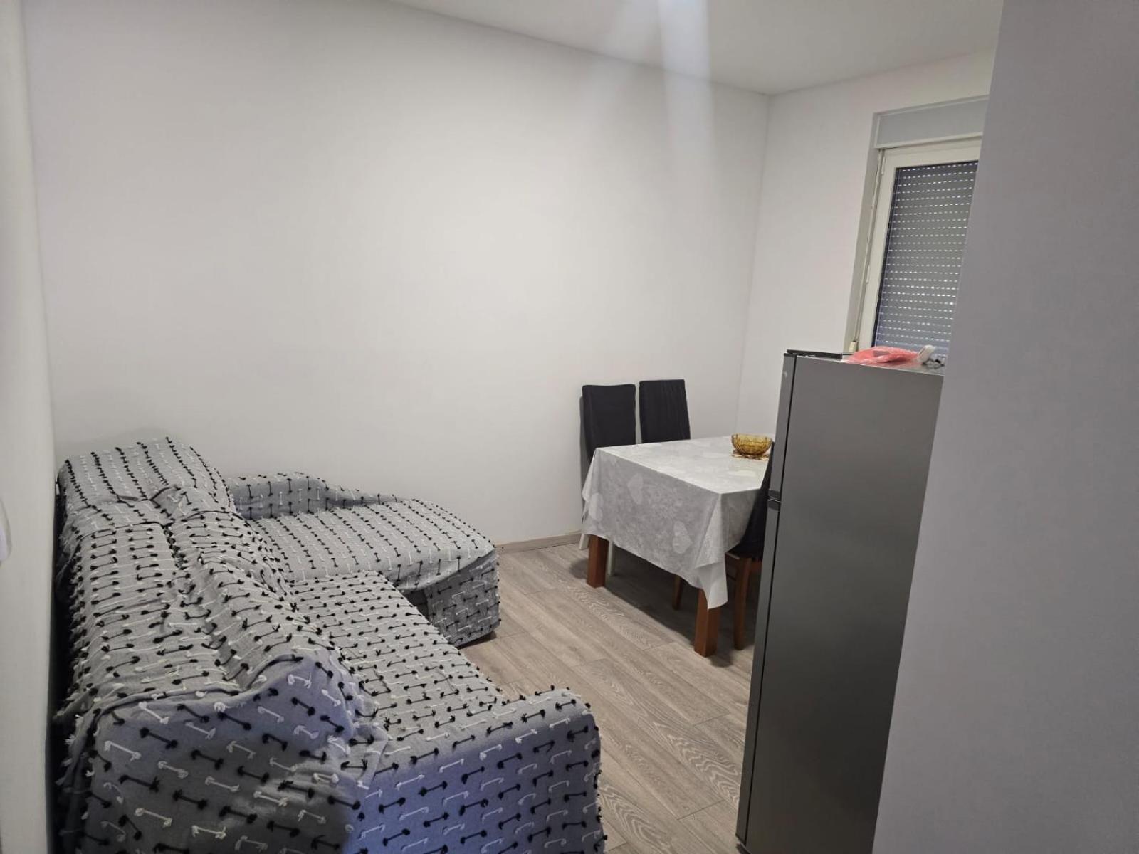 Anton Apartment *